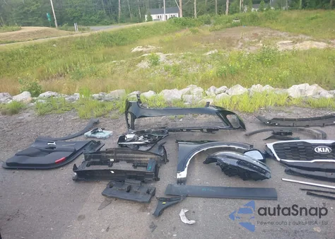 2019 Kia Sorento 2.4L L z USA, uszkodzony, nr VIN 5XYPG4A33KG578519